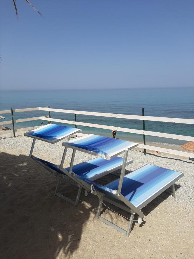 קאפו ואטיצ'אנו Villetta Sul Mare מראה חיצוני תמונה